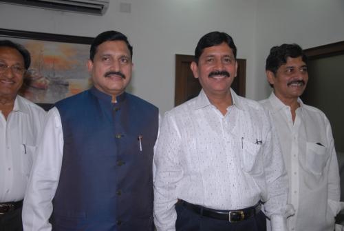 Shri Y S Chowdary with Family